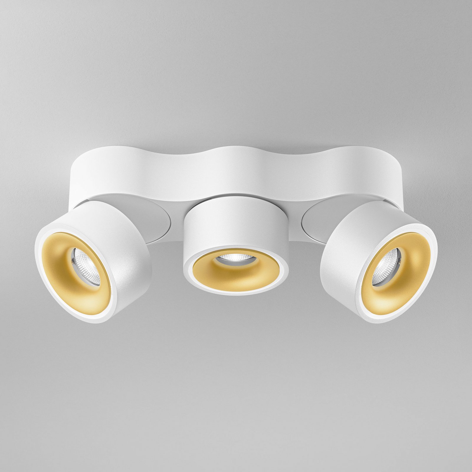 DLS LED Deckenleuchte CLIPPO TRIO wei�/gold 3x9,5W 33� dim to warm CRI>90 915lm dimmbar