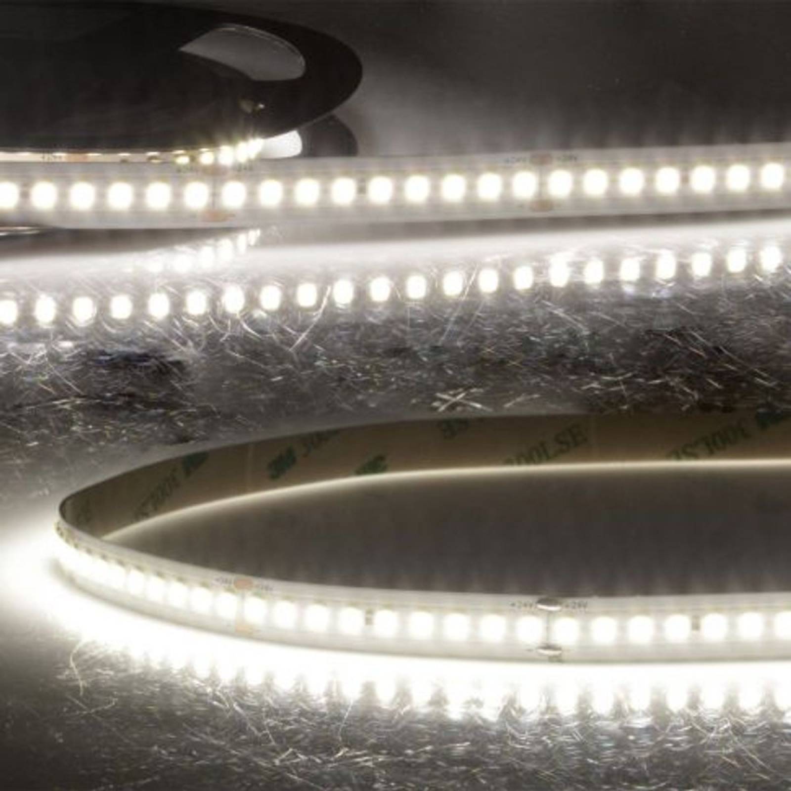ISOLED LED Stripe 5m HEQ 200lm/W, 24V, 9W/m, 4000K neutralwei�, hocheffizient