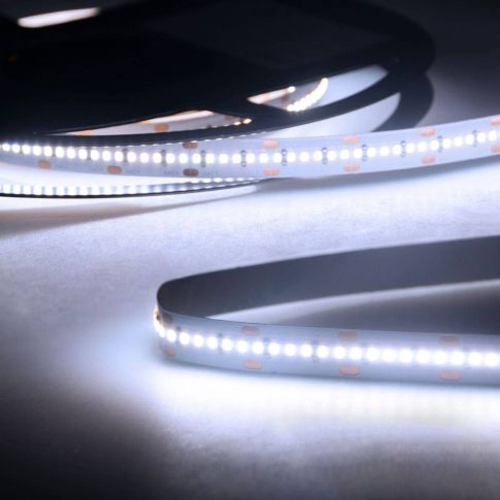 ISOLED LED Stripe Linear CRI90+, 24V DC, 6W/m, 6500K kaltwei�, 5m