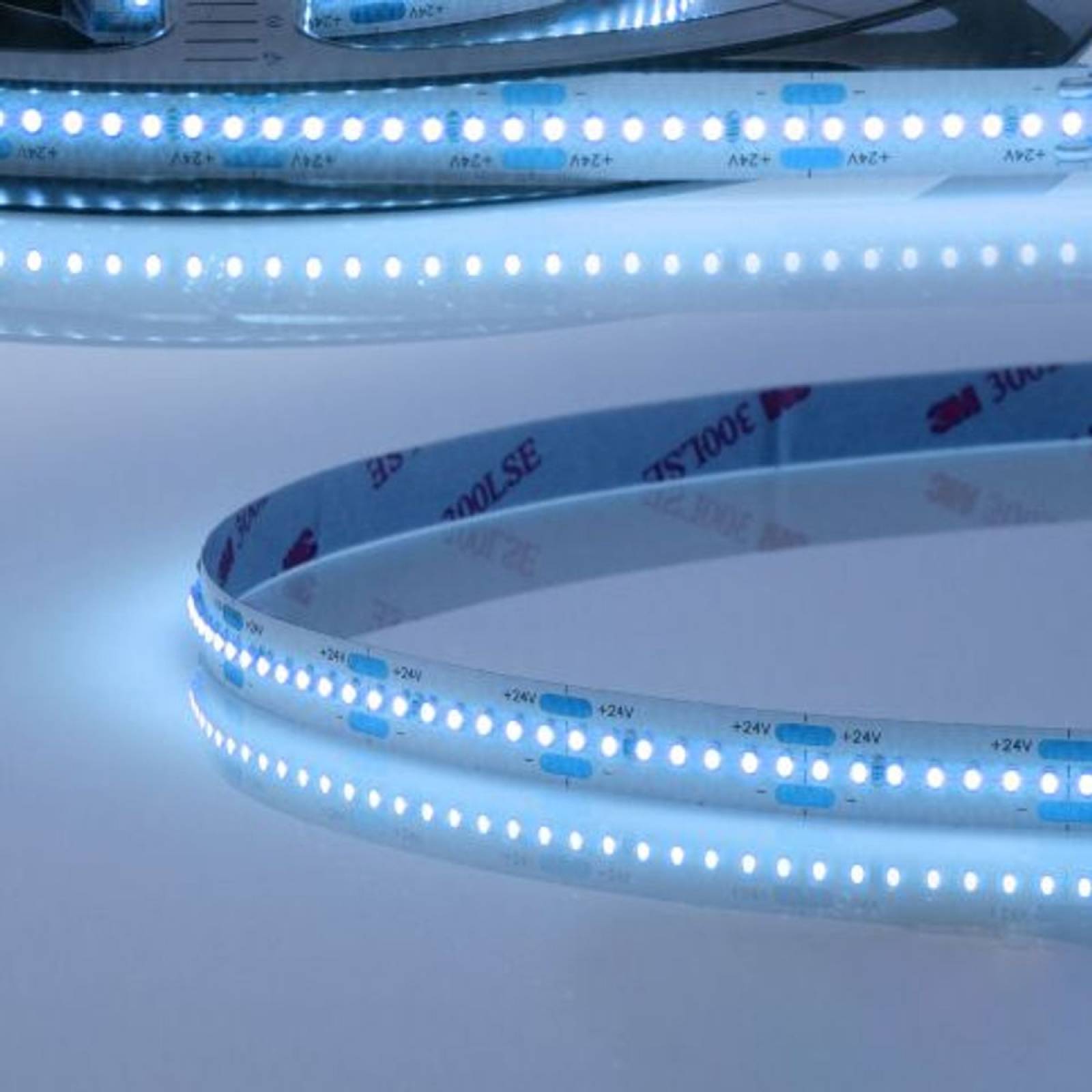 LED COLOR Stripe blau 24V Linear10 Flexband 15W/m, 5m