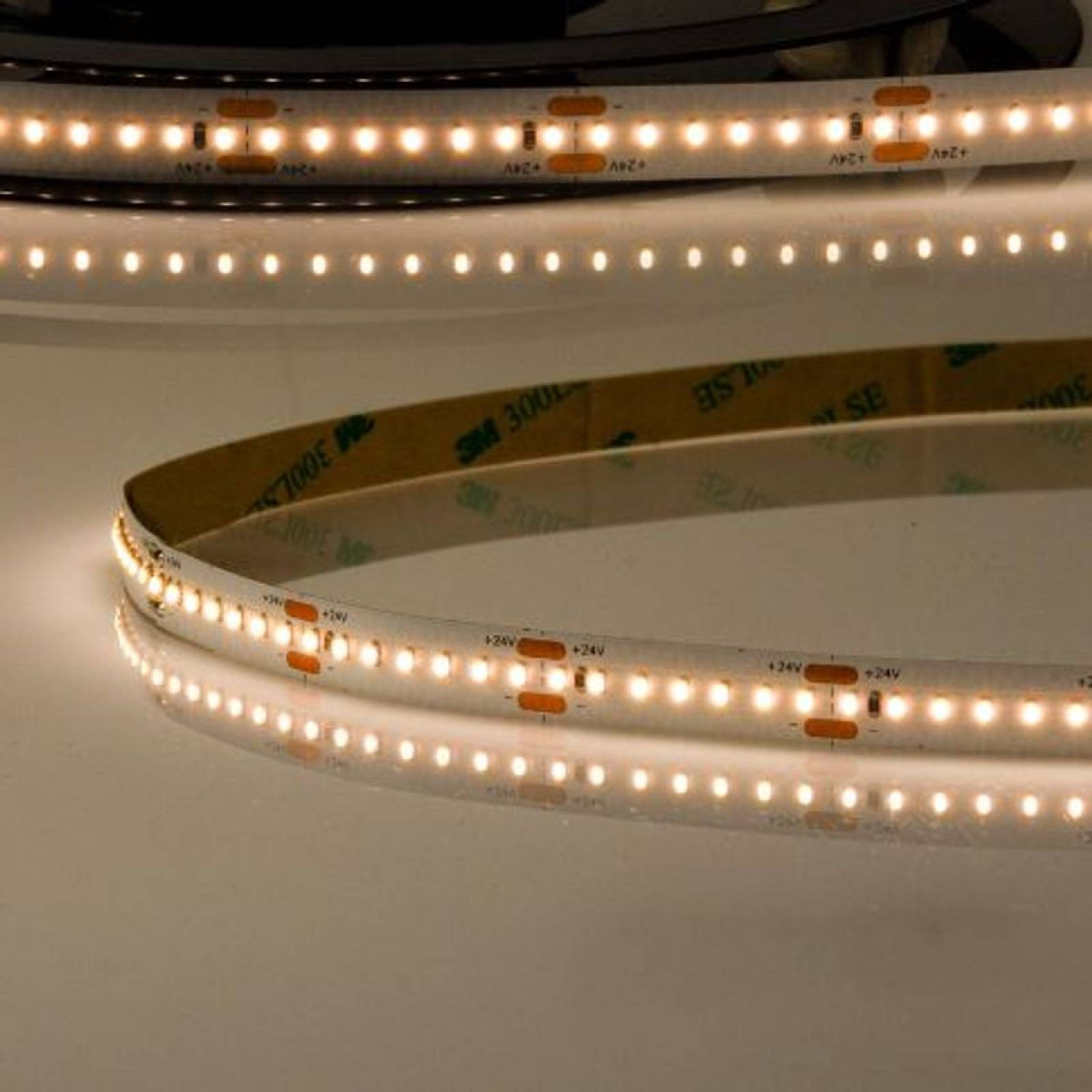 LED Stripe 24V Linear8 Flexband 8W/m, CRI90+, 3000K warmwei�, 5m
