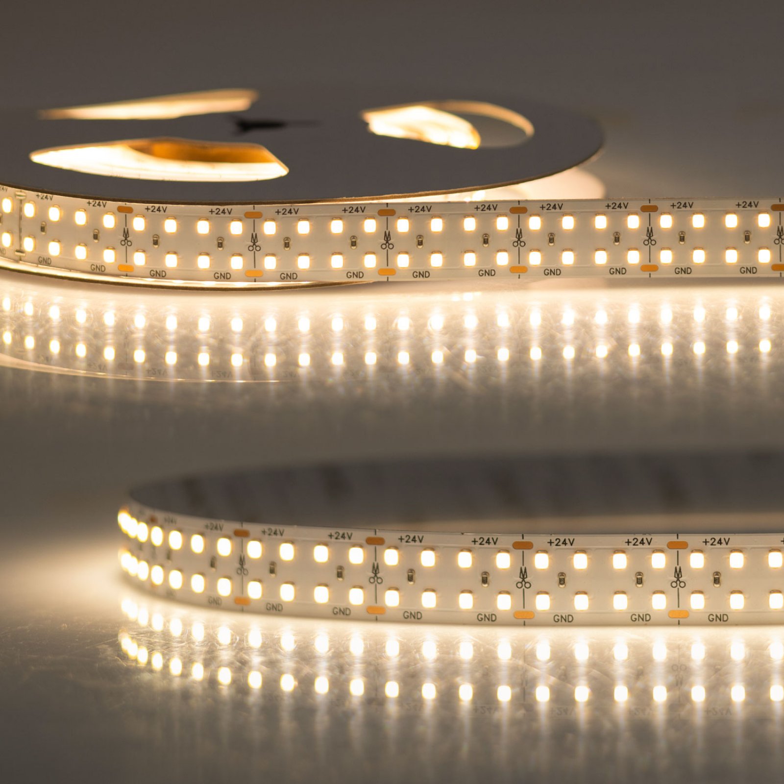 LED Stripe CRI930, 24V, 150lm/m, zweireihig, 3000K warmwei�, 5m, CRI>90