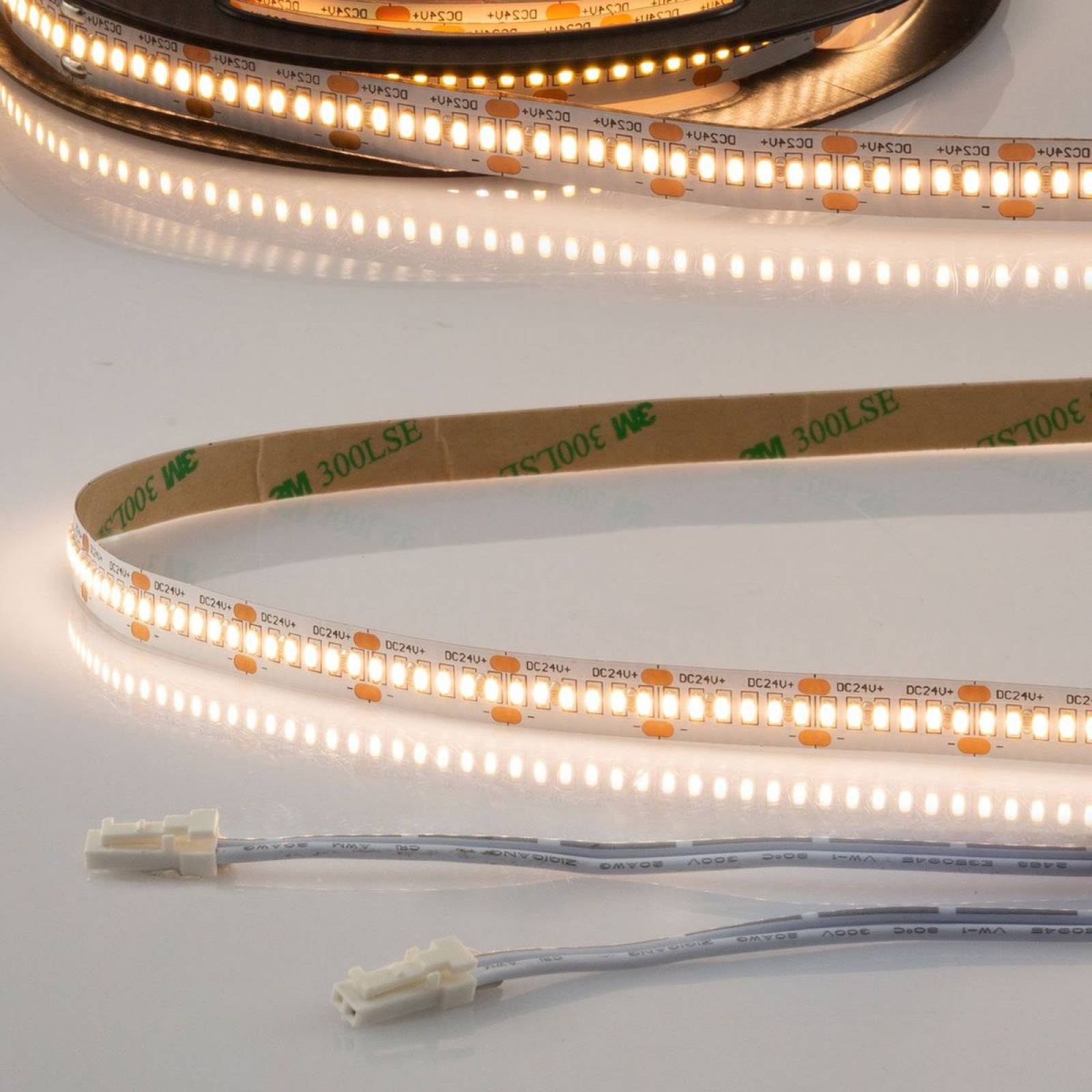 MiniAMP LED Stripe CRI930 steckerfertig 2,5m, 24V, 6W/m, warmwei� 3000K, Breite 10mm