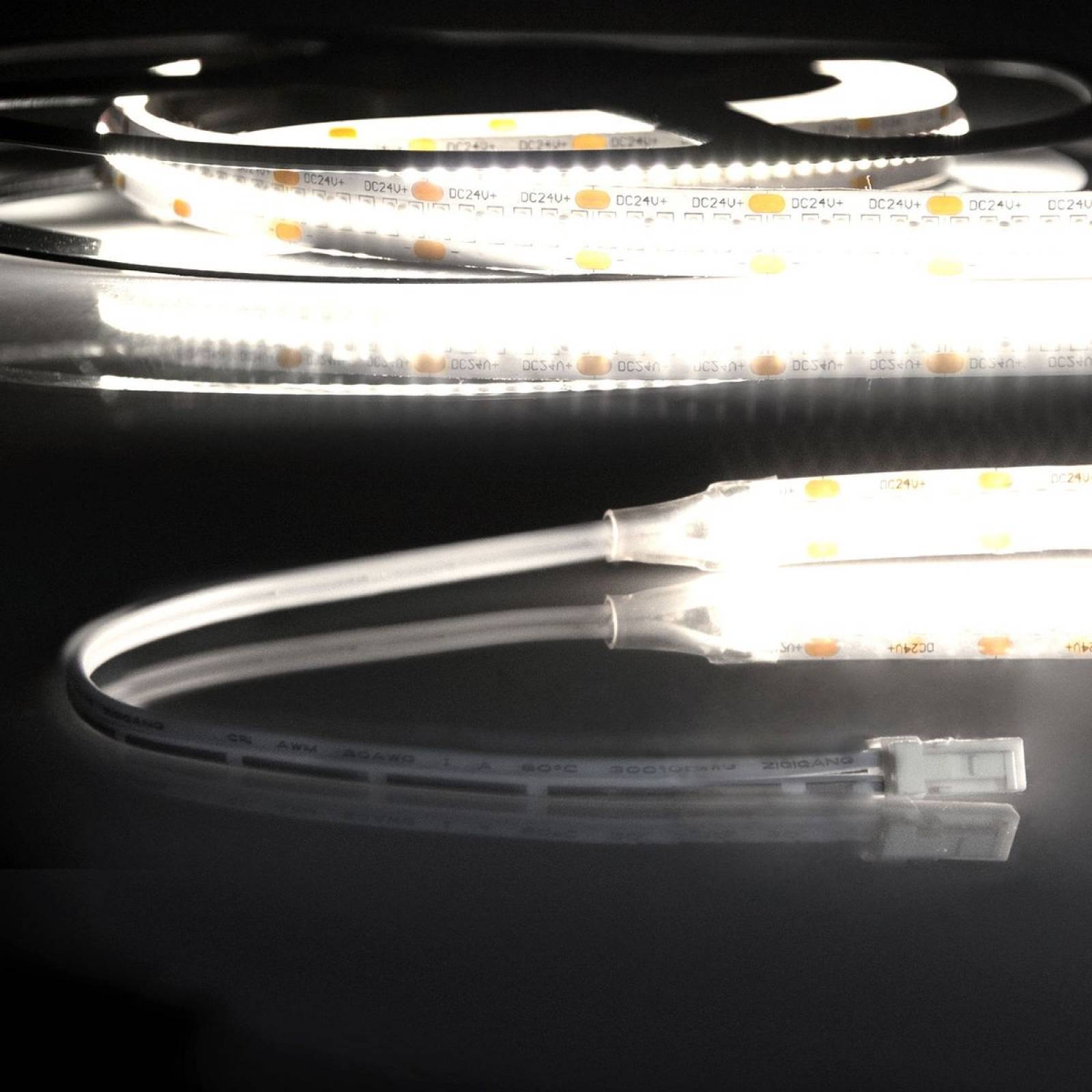 MiniAMP LED Stripe CRI940 steckerfertig 1,2m, 24V, 12W/m, neutralwei� 4000K, Breite 10mm