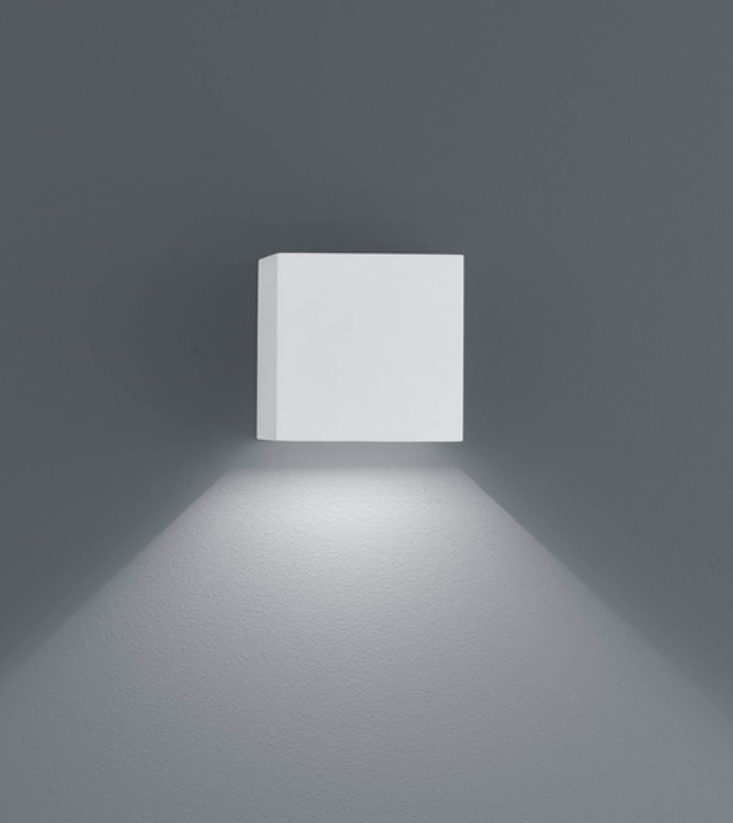 SIRI44 Wandleuchte LED 7W 10x10cm IP54 3000K, verstellbarer Lichtaustritt